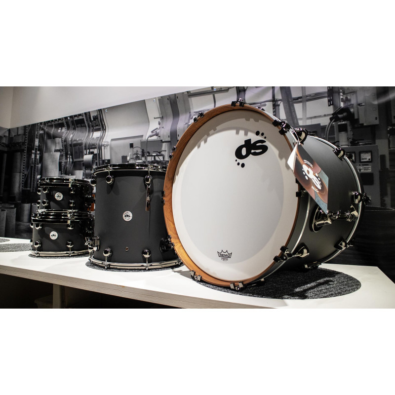Rebel Custom Shop - 22" 10" 12" 16" - Birch/Mahogany - Deep Black