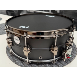 Caisse Claire - DS DRUM : 14"x6" - Acier - Total Black édition limitée