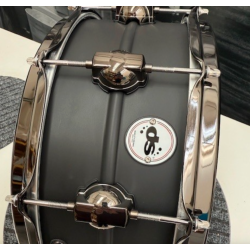 Caisse Claire - DS DRUM : 14"x6" - Acier - Total Black édition limitée