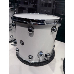 Rebel Custom Shop - 22" 10" 12" 16"- Erable - White Snake Finish